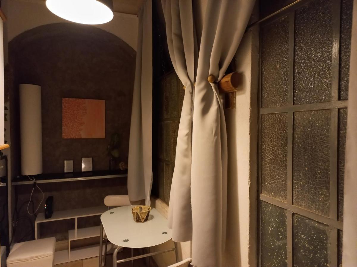 Mendoza 3 Dormitorios Con Balcones Y Alem Chic Monoambiente Y Mendoza Estudio Para 1 3 Apartamentos 外观 照片