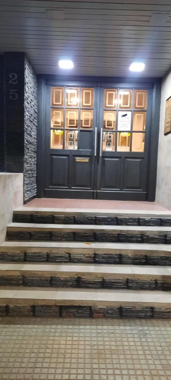 Mendoza 3 Dormitorios Con Balcones Y Alem Chic Monoambiente Y Mendoza Estudio Para 1 3 Apartamentos 外观 照片